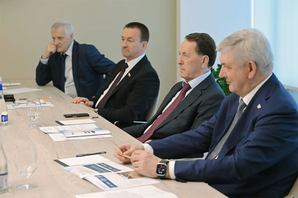 ����������� ������� �������� 284,5 ��� ���