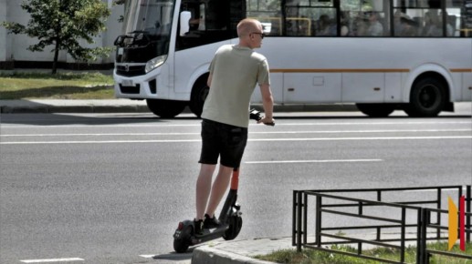 В Воронеже могут запустить верификацию через «Госуслуги» для аренды электросамокатов