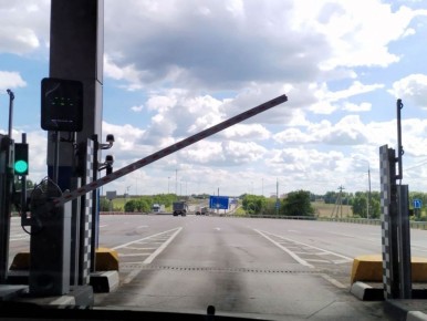 �� ������ �-4 ����� � ����������� ������� ����� ������ ���������� ����� �� 130 ��/�