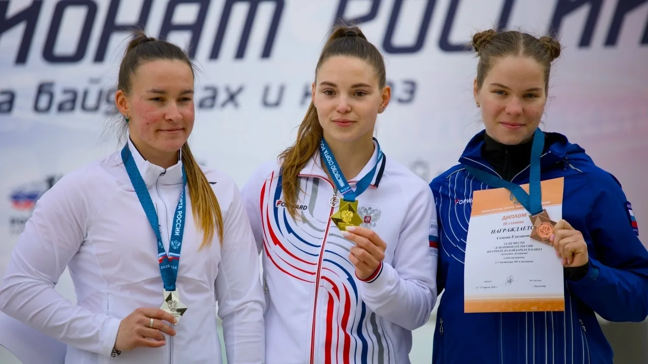 Воронежская спортсменка Екатерина Шляпникова стала чемпионкой России по гребле