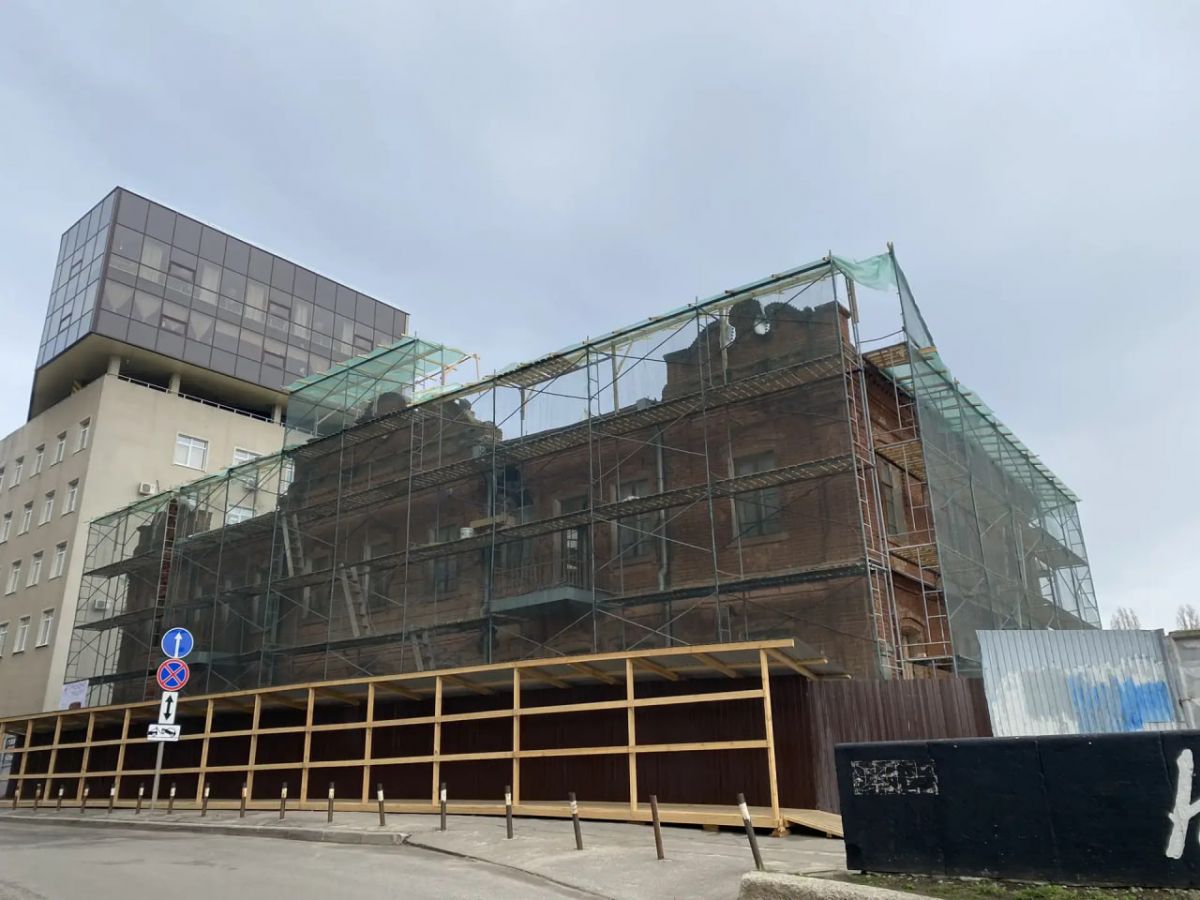 Каменные стены, помнящие XIX век: в Воронеже взялись за реставрацию дома Роменского