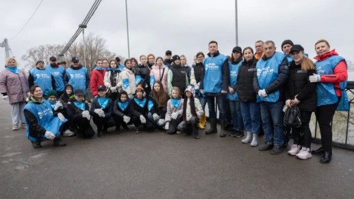 Более 20 мешков мусора собрали на берегу Воронежского водохранилища в рамках акции «Вода России»