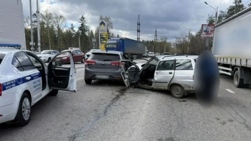 � �������� KIA ����������� � �������, �������� �� �������� � ��������� � ���