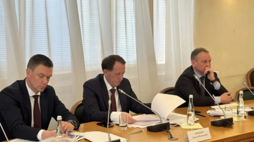 ����-������ ������� ������� ������� ������ ������� � ����������� ���������� �� ������ ������ ������ � ���� ������