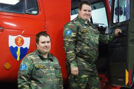 ������ � ����� � ����: � ������������ �������-������������ ����� ������ ������-��������