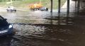 На Московском проспекте в Воронеже откачивают озеро, затопившее дорогу под мостом