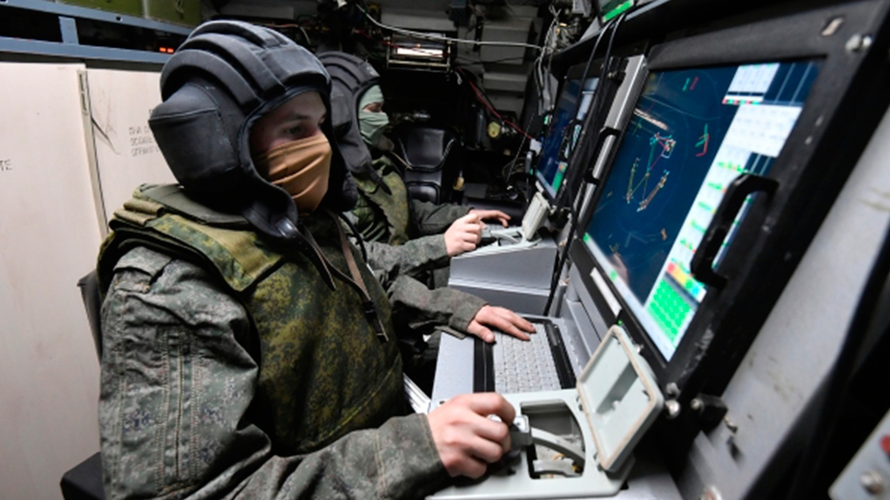 Силы ПВО сбили 355 дронов над российскими регионами