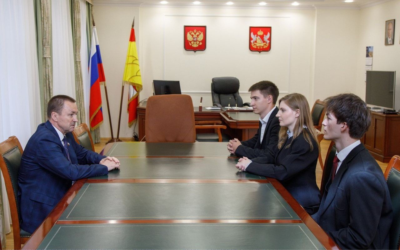 В Воронеже прошло первое заседание Молодежного парламента V созыва