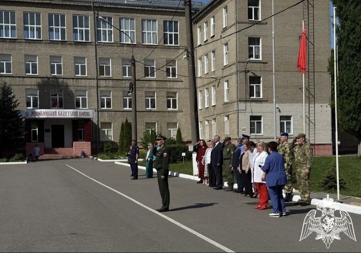 Офицер Росгвардии принял участие в работе судейской коллегии на смотре-конкурсе строя и песни среди кадетских образовательных организаций Воронежской области