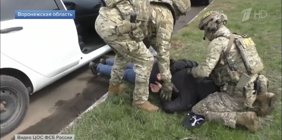 В Воронежской области сотрудники ФСБ задержали двоих иностранцев, агентов украинских спецслужб