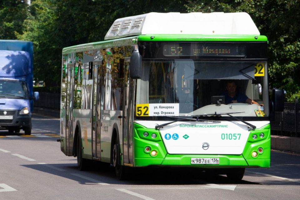 В Воронеже ищут подрядчика для обустройства полос под метробус за 38 миллионов рублей