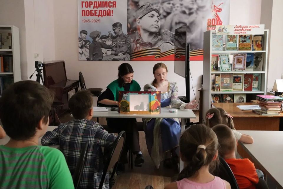 Воронежская областная детская библиотека приглашает на мероприятие в рамках проекта «Театр теней: читаем и играем»