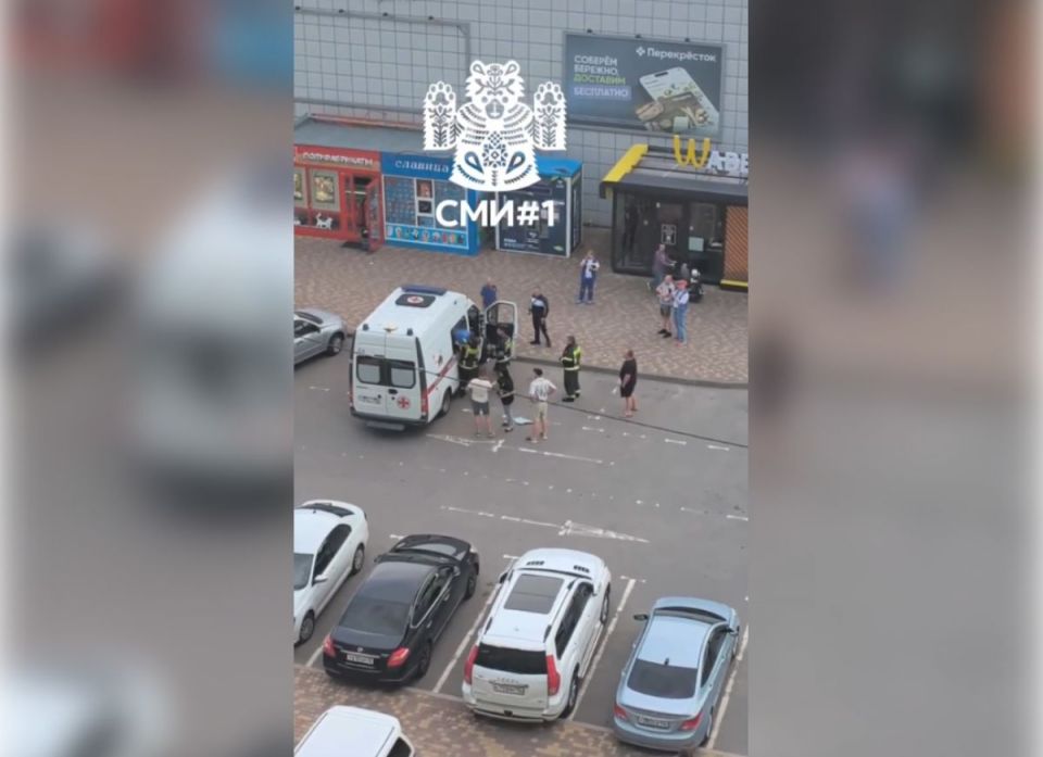 Поджог и нападение на фельдшера: в Воронеже мужчина устроил конфликт с участием скорой помощи и очевидцев