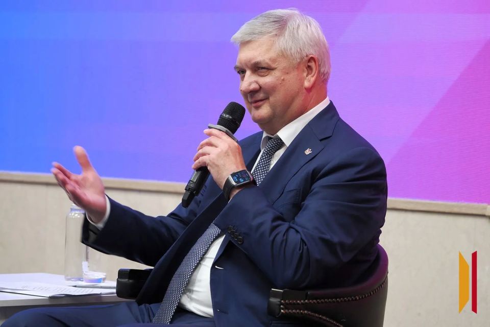 Что ответил губернатор Александр Гусев на вопросы предпринимателей на форуме Столля – 2026