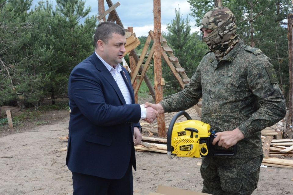 Сегодня вместе с руководителем Ассоциации ветеранов СВО по Воронежской области, Героем России и Героем ДНР, легендарным командиром ДРШБ "Восток" Борисом Алексеевичем Нежевёнком и депутатом Воронежской городской Думы...