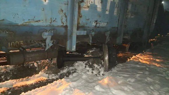 Следствие назвало причину схода девяти грузовых вагонов на железнодорожной станции Поворино в Воронежской области в 2025 году
