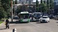В Воронеже на виадуке столкнулись 3 автобуса