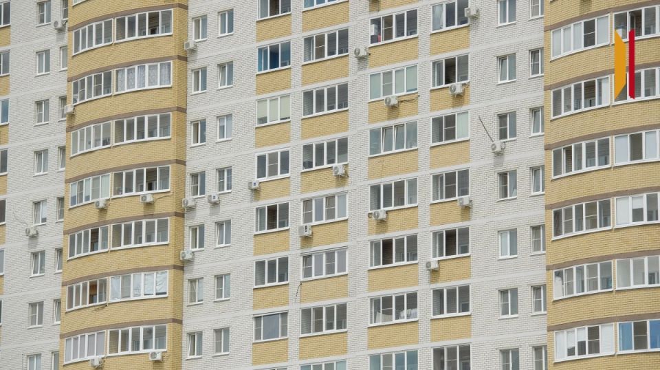 В Воронежской области на более ранние сроки перенесли капремонт 100 домов
