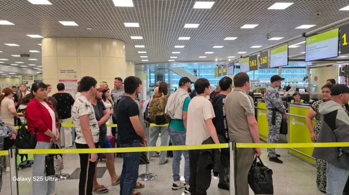 Воронежские полицейские выдворили из страны 17 нарушителей миграционного законодательства