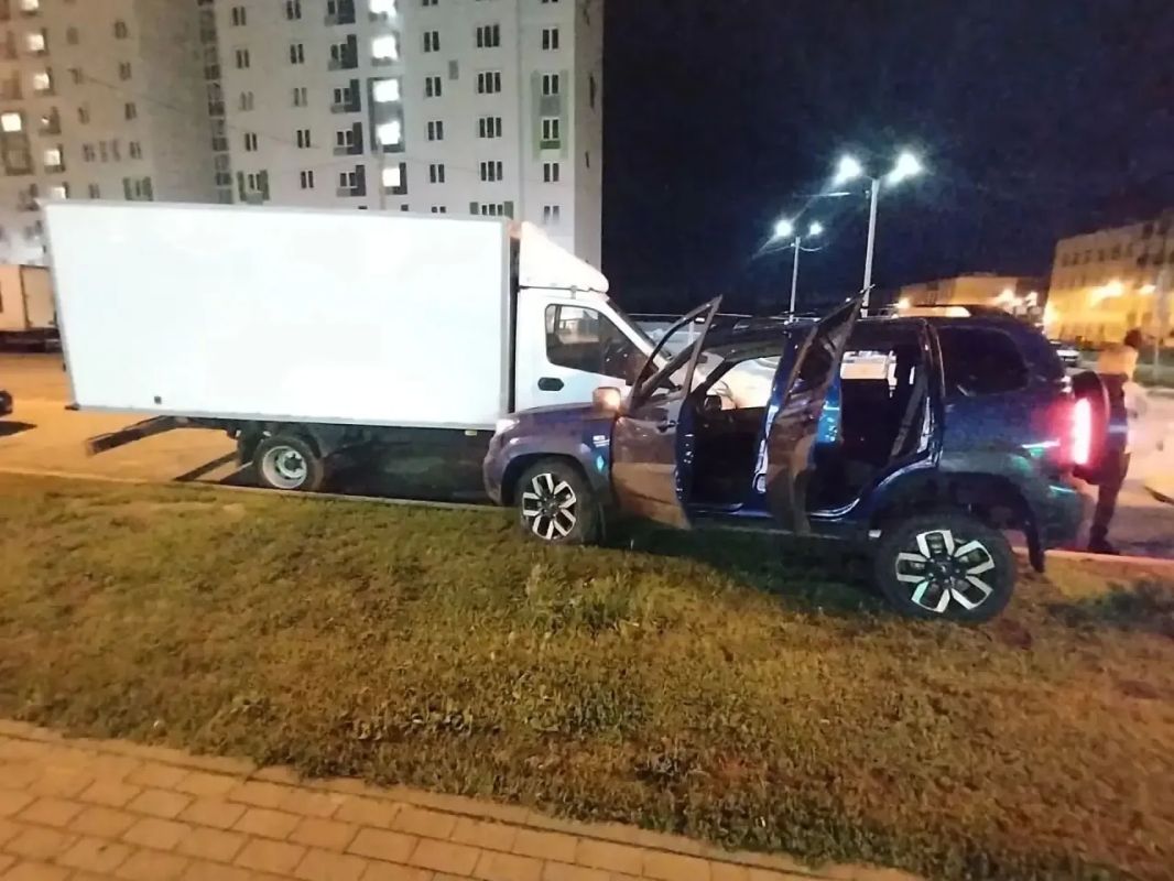 В Воронеже сотрудники Госавтоинспекции устанавливают обстоятельства ДТП с двумя пешеходами