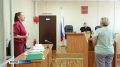 Выписывала премии и забирала их себе – а тем, кто не согласен, грозила проблемами на работе