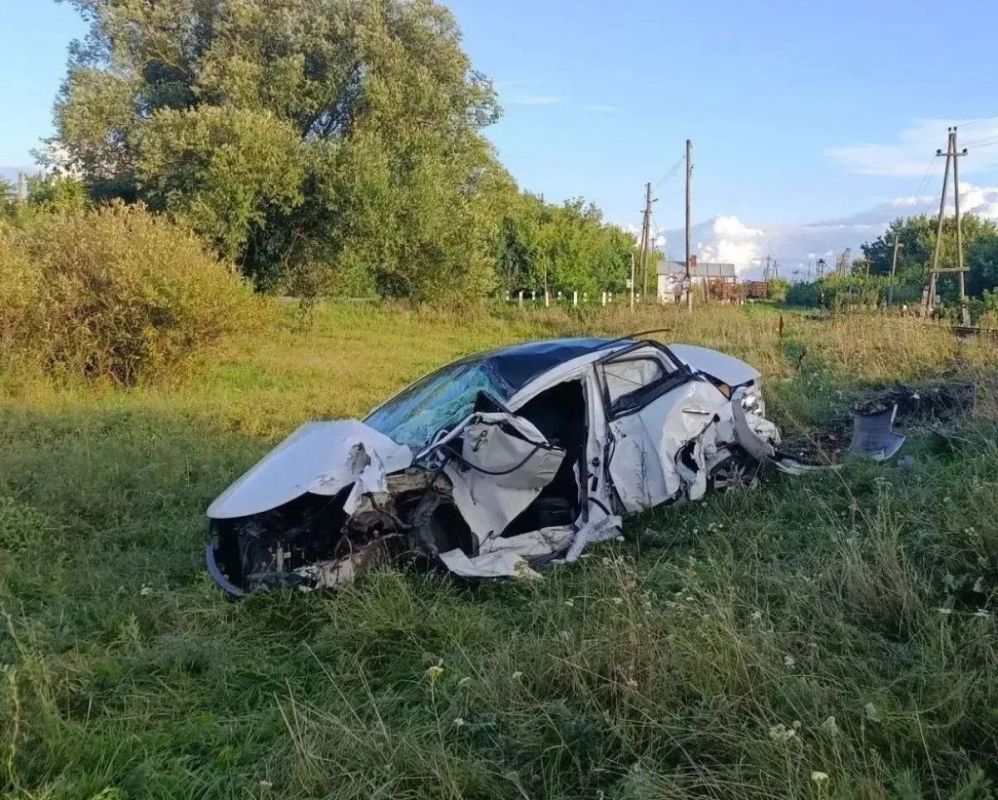 Один из пострадавших в ДТП с поездом находится в тяжелом состоянии