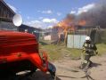В воронежском селе огонь полностью уничтожил две постройки