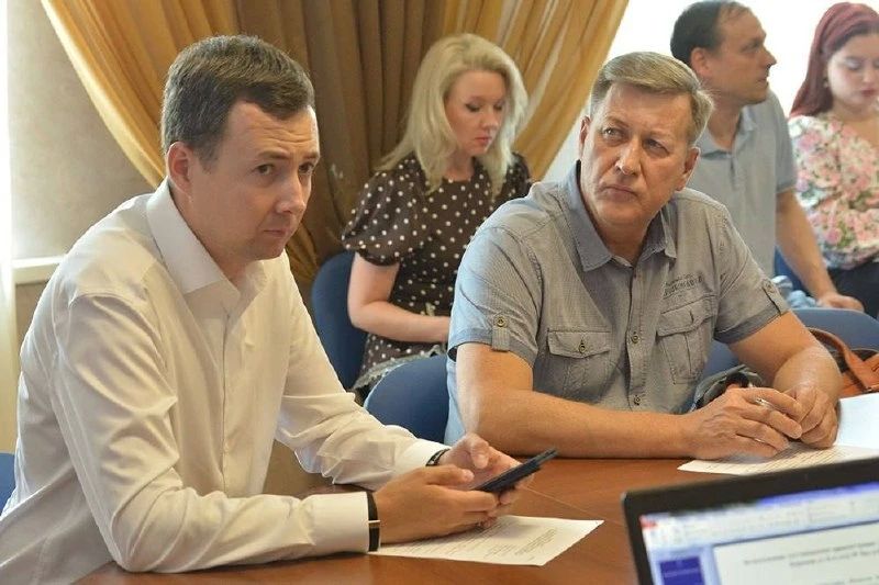 Ремонт дорог в Воронеже идет по плану, а строительство ливневой канализации «буксует»