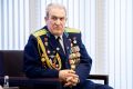 Председатель Воронежской областной Думы Юрий Матузов поздравляет с юбилеем Почётного гражданина Воронежа Владимира Михайленко: