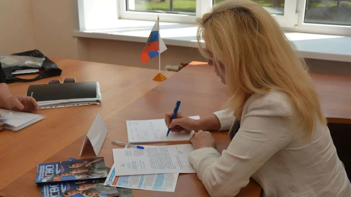 Воронежские депутаты помогли решить вопросы семей участников СВО