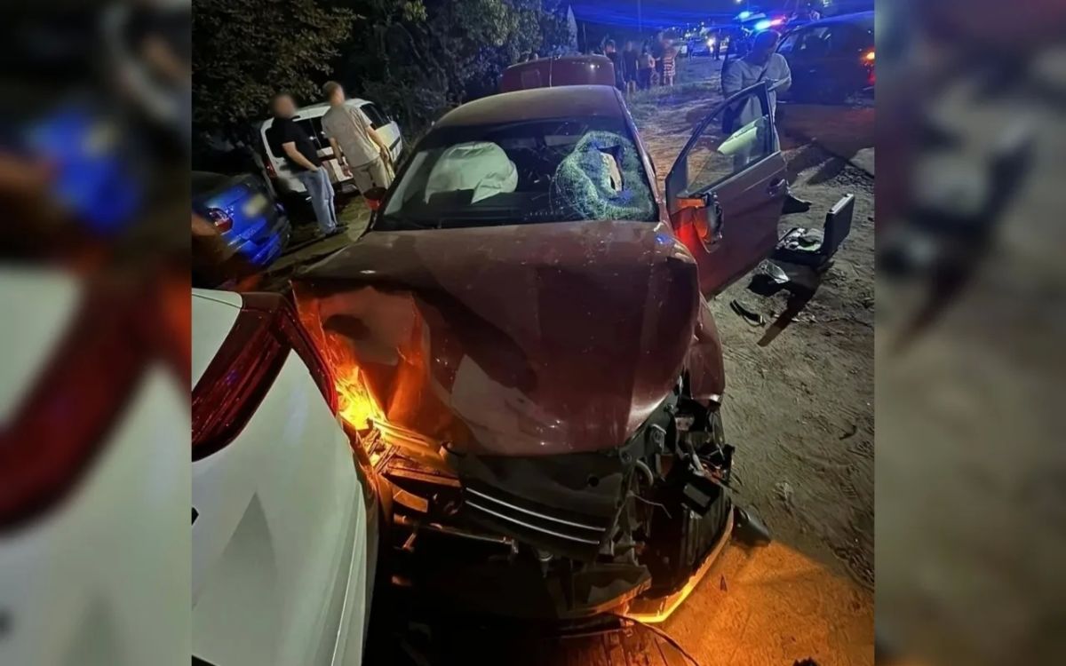 Жуткая авария произошла вечером в среду, 19 августа, в Борисоглебске у дома №96 на улице 40 лет Октября