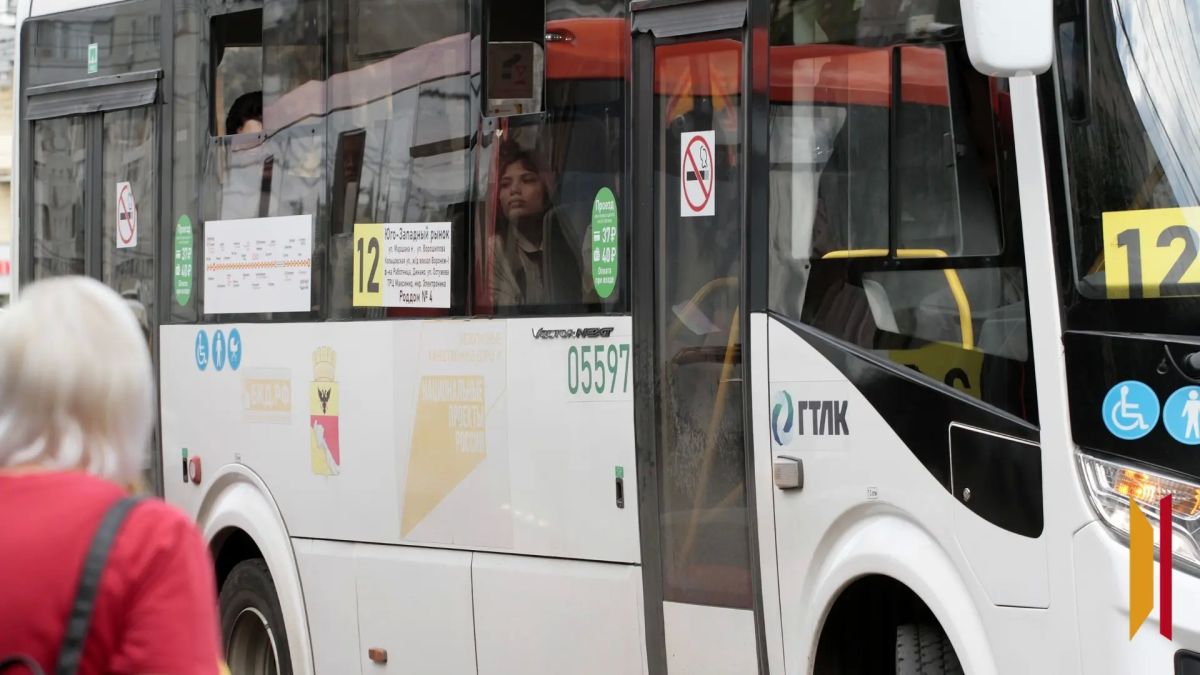 Губернатор Александр Гусев лично проконтролирует выход общественного транспорта на маршруты