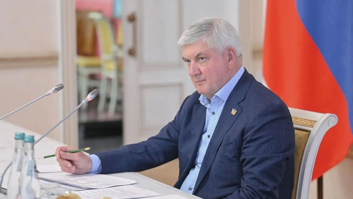 Губернатор Александр Гусев прокомментировал цены на топливо