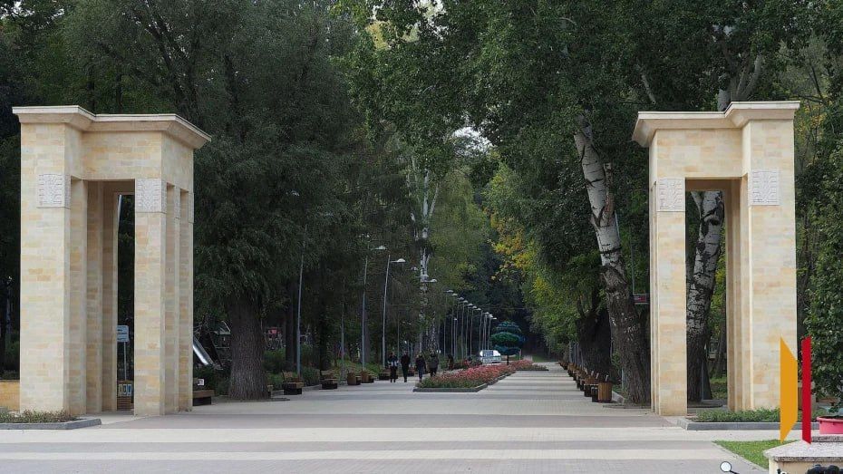 Прокуратура проверит качество ремонта лестницы в Центральном парке