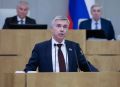 «Ждать автобус по 30–40 минут — ненормально»: депутат Евгений Ревенко рассказал, как Госдума решит проблемы в сфере общественного транспорта