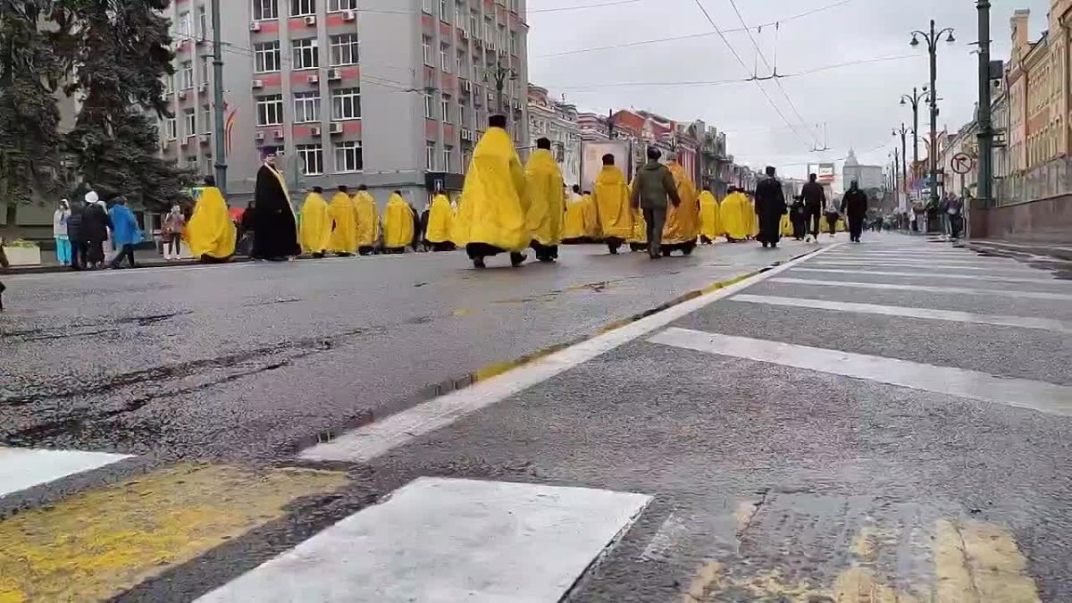 Начальник регионального Главка принял участие в крестном ходе
