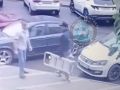 О мужчине, разгуливающем с ножом, сообщили жители Черёмушек