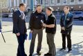 Необустроенные дворы с покосившимися железными горками, разрушающимися песочницами и прогнившими деревянными столиками уходят в прошлое