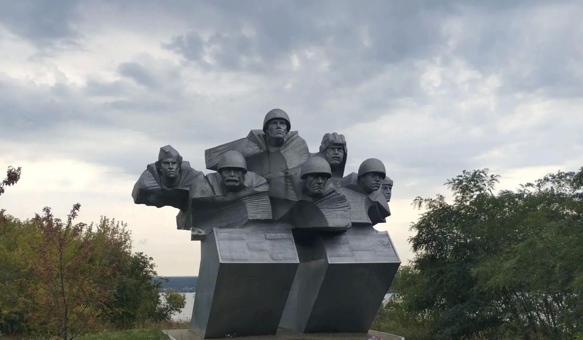 На Шиловском плацдарме восстановили братскую могилу