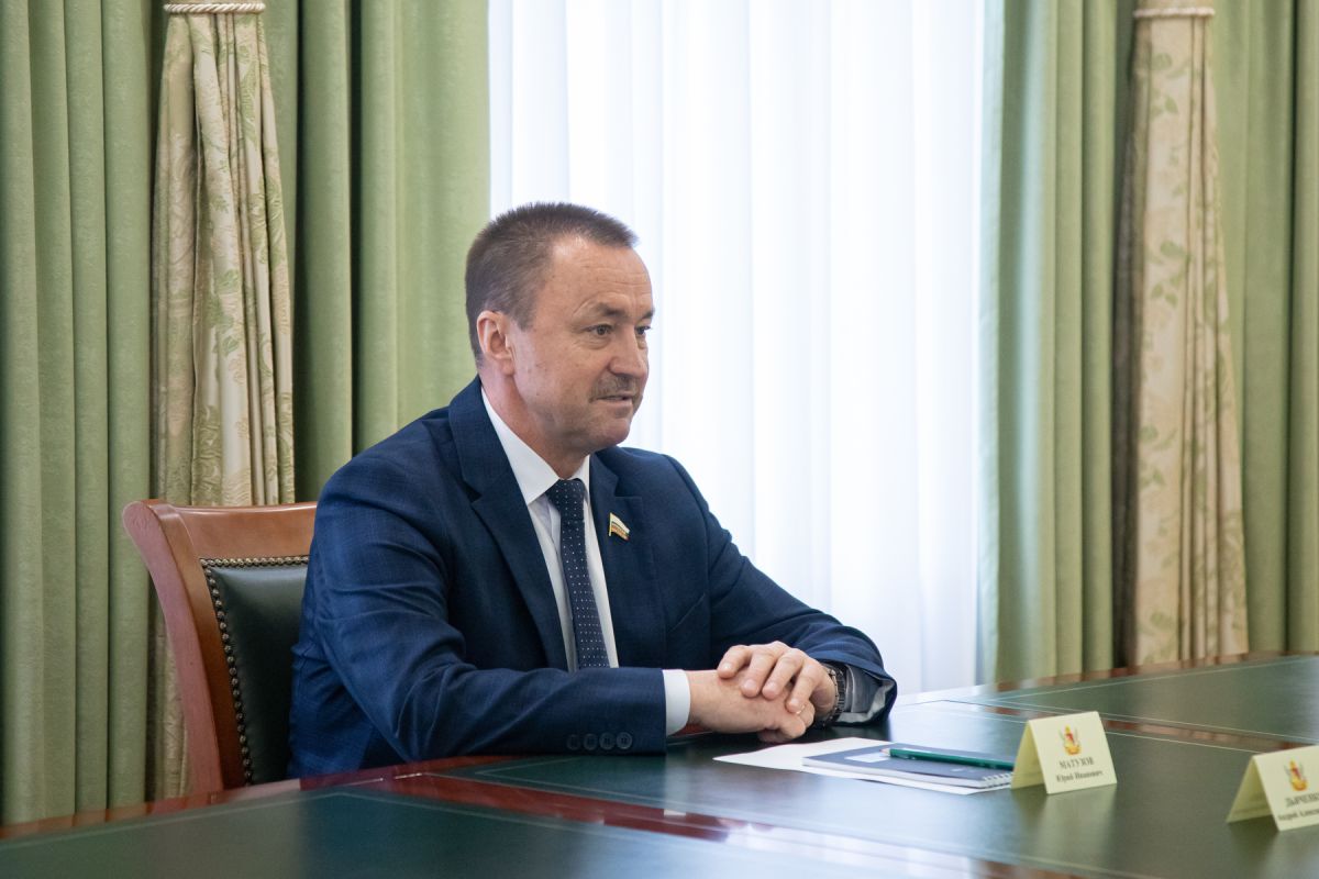 Юрий Матузов провел рабочую встречу с Андреем Дьяченко