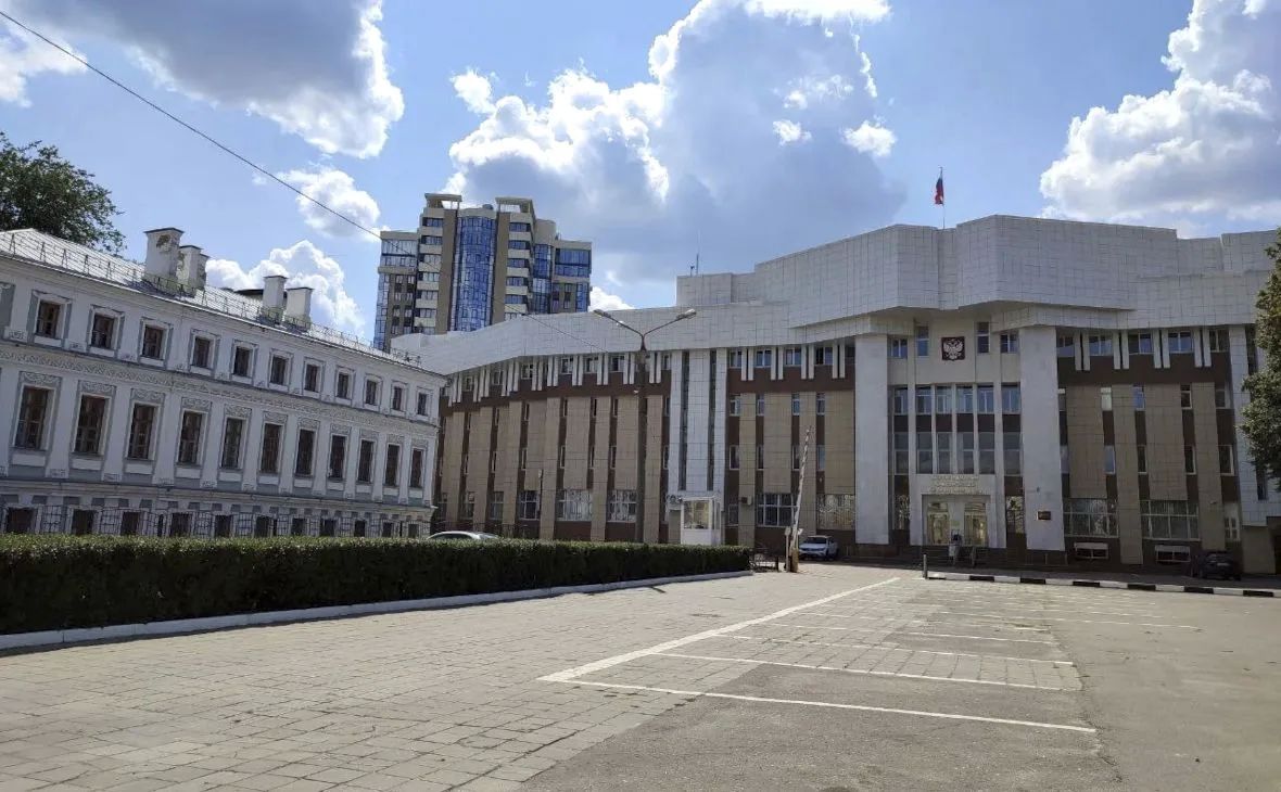 Суд изменил приговор экс-директору торговой сети в Воронеже