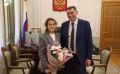 Мэр Воронежа Сергей Петрин призвал поддержать учителя физики лицея №6 Ольгу Ильину в голосовании на Всероссийском конкурсе «Классная тема!»
