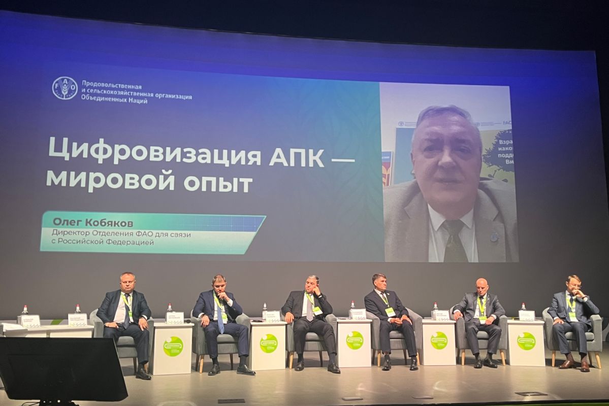 Виктор Логвинов и Роман Володин приняли участие в ИТ-форуме «Цифроземье-2026»