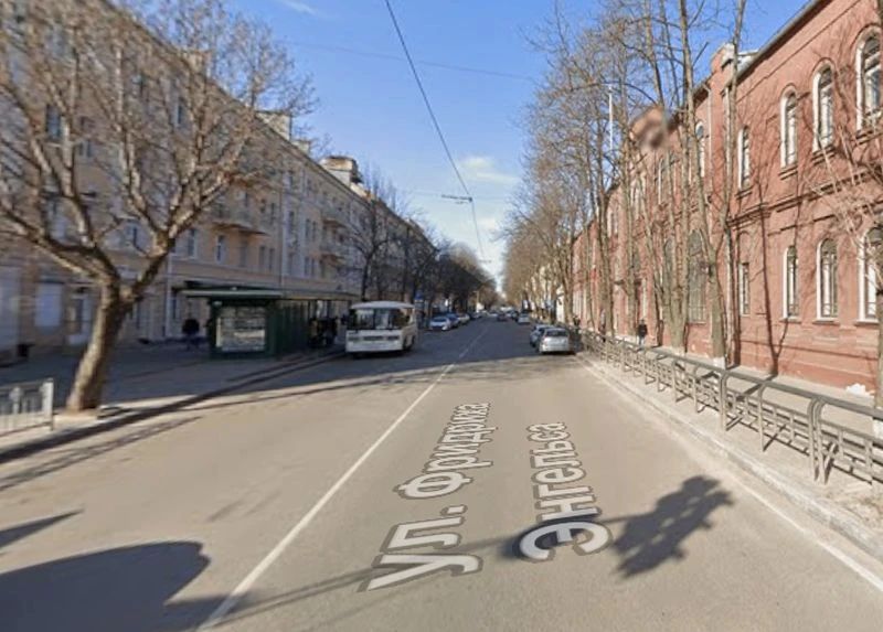 Улица Фридриха Энгельса перекрыта до воскресенья