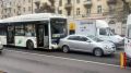 В Воронеже на улице Плехановской днем 29 сентября автобус №90 столкнулся с Chevrolet