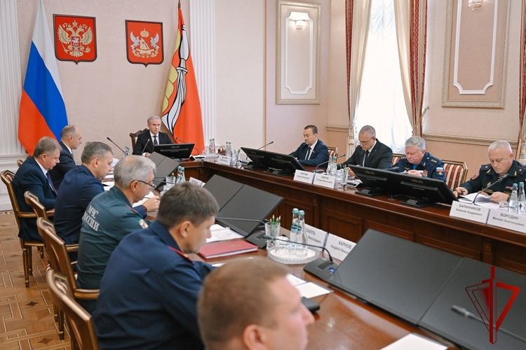Начальник Управления Росгвардии по Воронежской области генерал-майор полиции Алексей Баранников принял участие в заседании антитеррористической комиссии