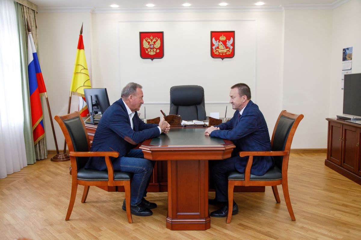 Юрий Матузов провел рабочую встречу с руководителем ГК «Агротех-Гарант» Александром Евсеевым