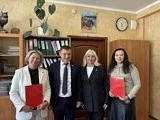 Поздравил педагогов нашего округа с их профессиональным праздником – Днём учителя