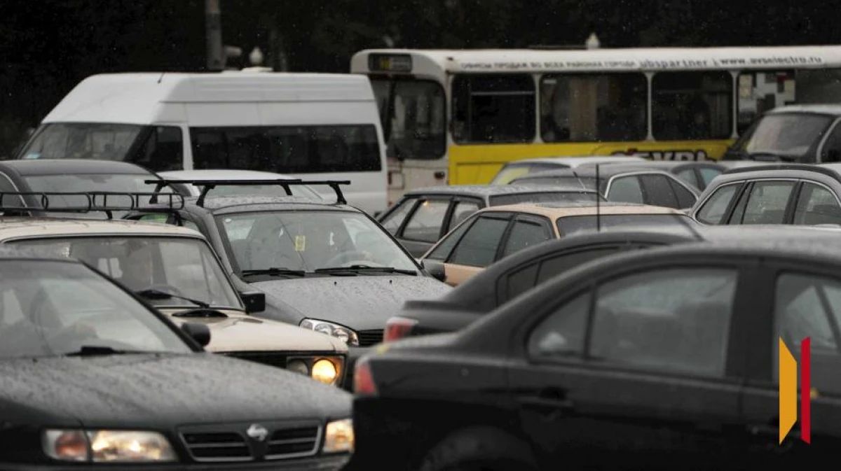 В Воронеже улицу Остужева и Северный мост сковала пробка вечером 8 октября