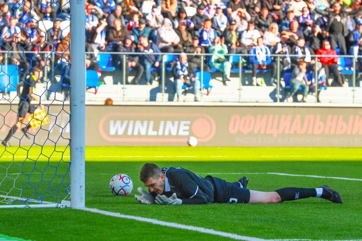 Какая боль: «Локомотив» - «Факел» - 5:0. Фоторепортаж матча